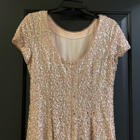 Long sequence dress - Picture 4 of 4